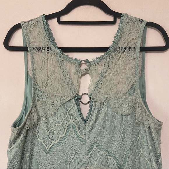 Entro size L pastel green stretch lace babydoll cut out sleeveless tunic EUC - Picture 4 of 5